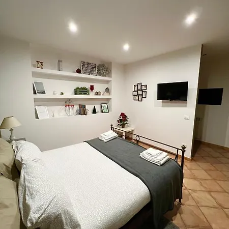 Etna Holidays Sereleo * Санта-Венерина