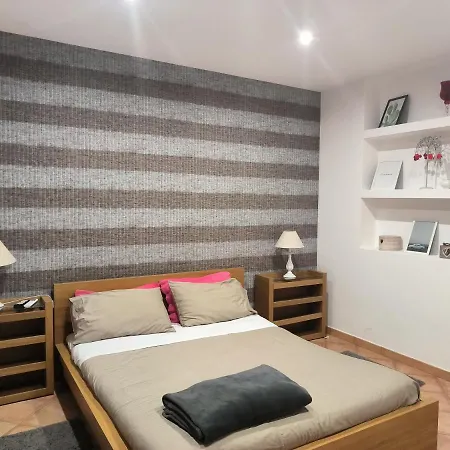 Etna Holidays Sereleo Casa vacanze Santa Venerina