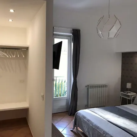 Etna Holidays Sereleo Santa Venerina